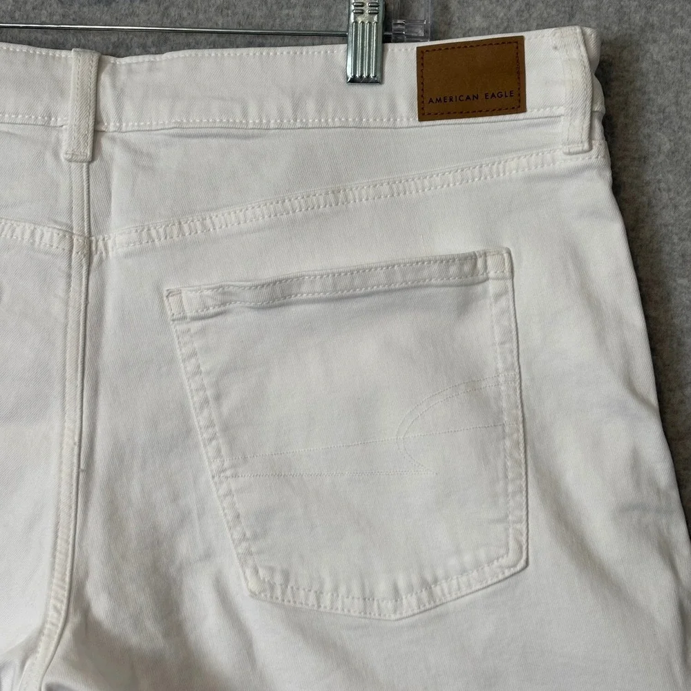 American Eagle Women's 16 Low‎ Rise Baggy Short White Stretch Jeans Denim NWT